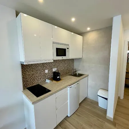 Amazing Sea Views From Cozy Studio. Пуэрто-де-Сантьяго