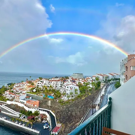 Amazing Sea Views From Cozy Studio. Apartman